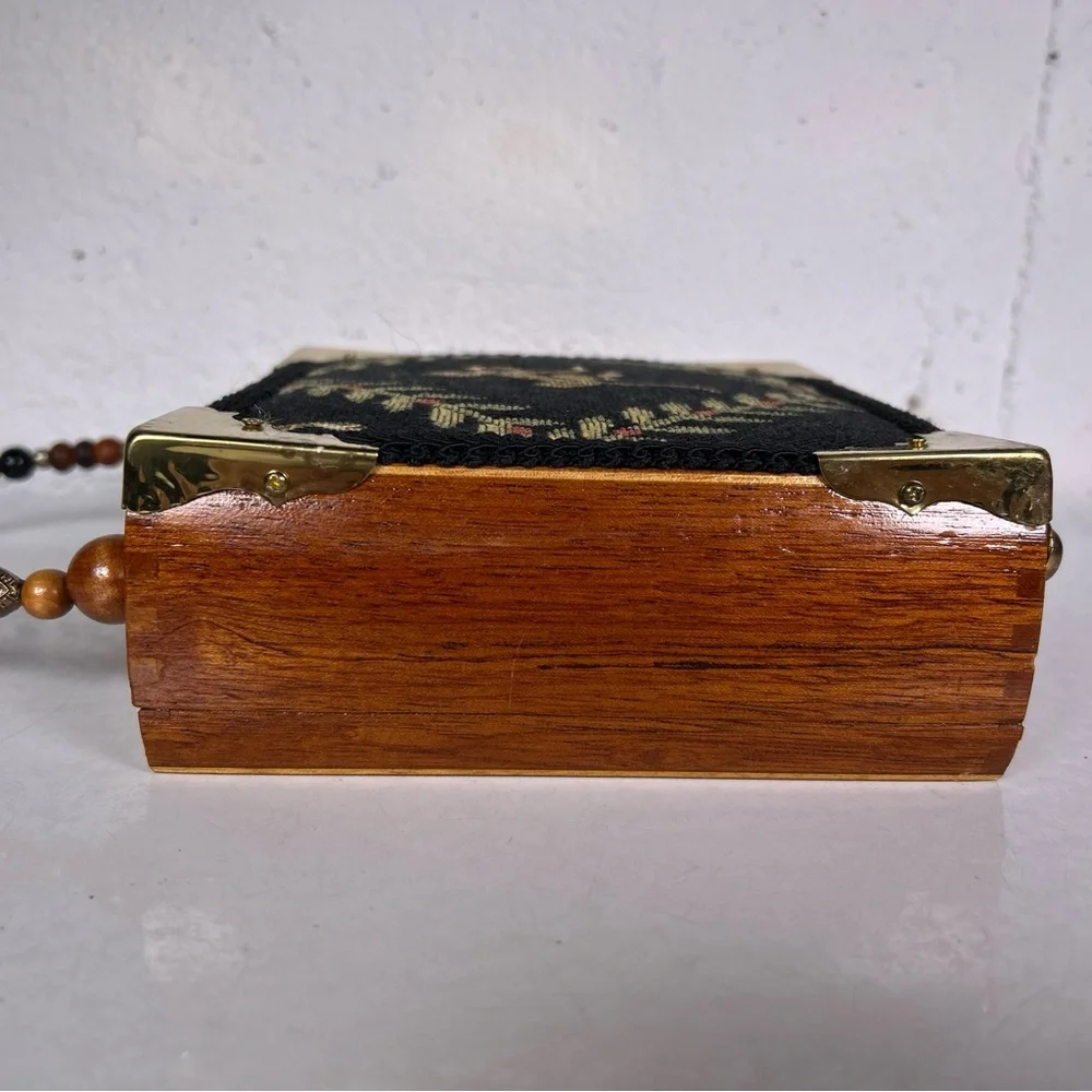 Women’s Wooden Cigar Box Purse Beaded Handle Fabric Monkey Print - Picture 5 of 10